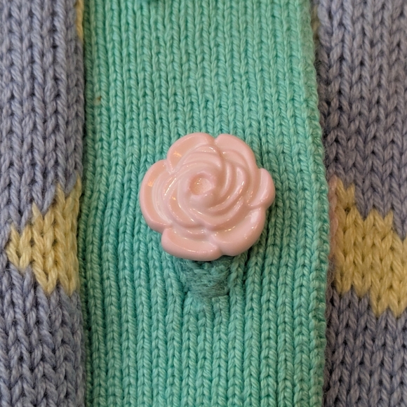 Vintage Hartstrings Knit Cardigan | Pastel Bear, Rose & Vine Motif Sweater | - Picture 3 of 4